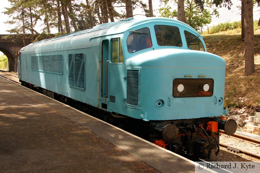 Class 45 Diesel no. 45149 at Cheltenham Racecourse, Gloucestershire Warwickshire Railway