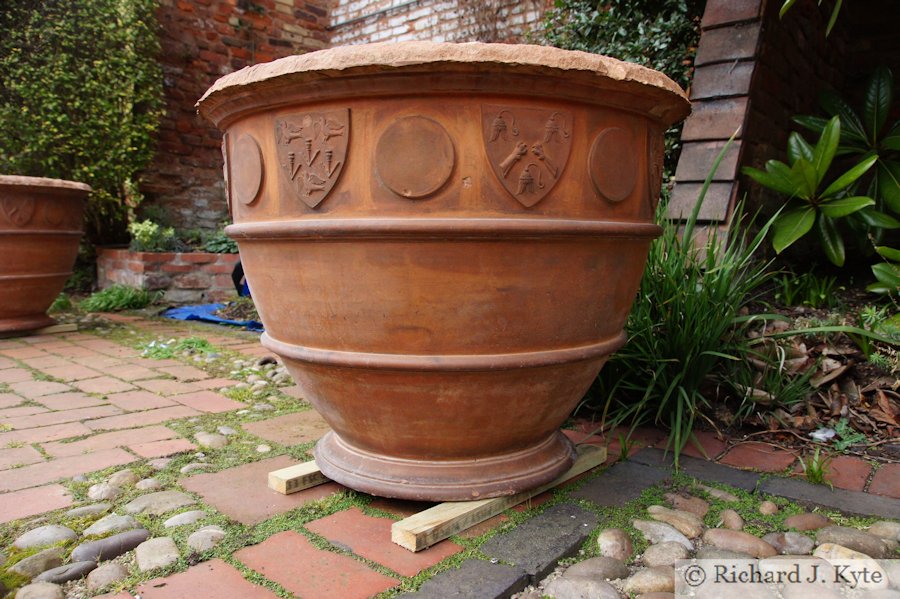 Terracotta Pot, The Greyfriars, Worcester