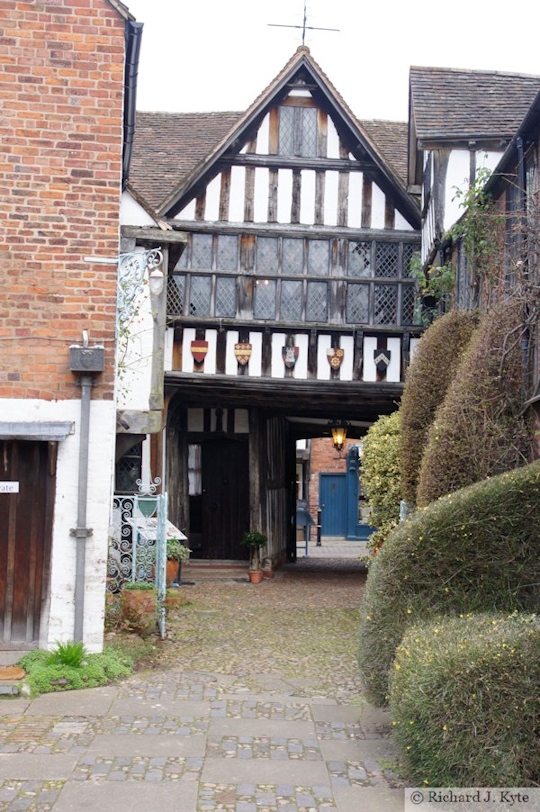 The Courtyard, The Greyfriars, Worcester