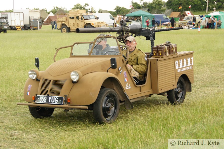 Citreon 2CV Military Pickup (859 YUG/Jules), Wartime in the Vale 2013
