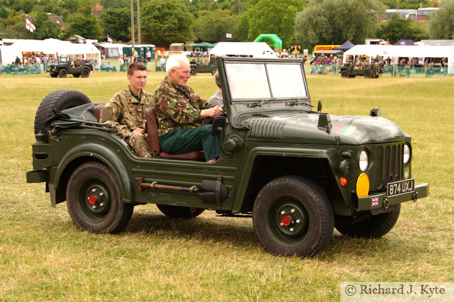 Exhibit Green 42 - Austin Champ (874 UXJ),  Wartime in the Vale 2015