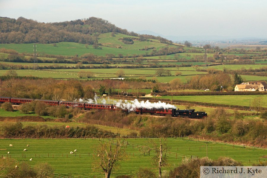 GWR Manor Class no. 7820 Dinmore Manor passes Gretton, Gloucestershire Warwickshire Railway
