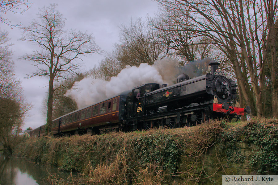 GWR 8750 class no. 9681 heads north at St Mary's Halt, Dean Forest Railway