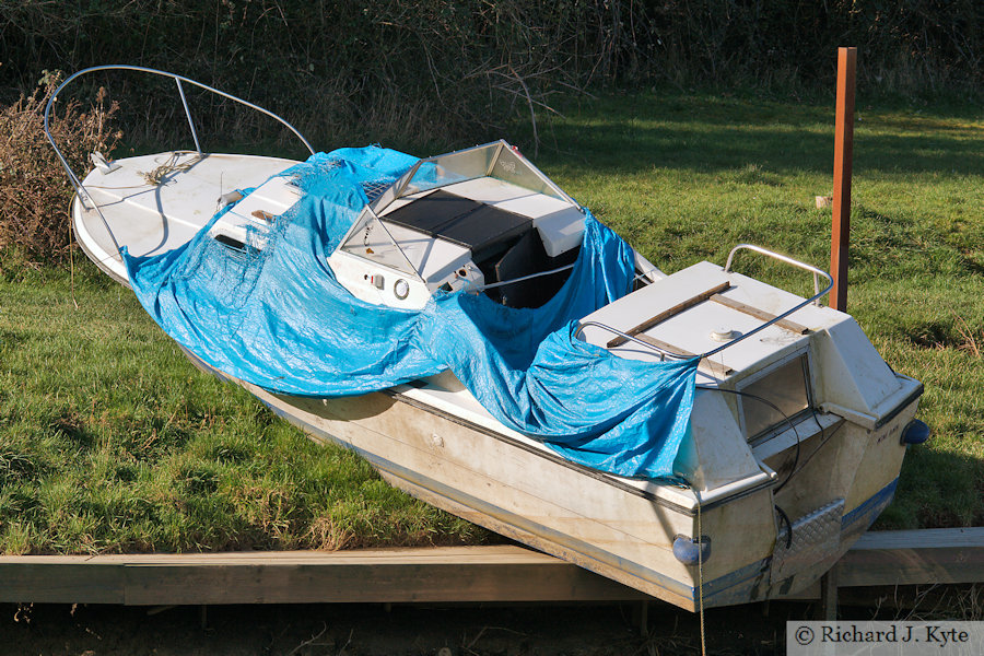 Unidentified Boat, Hampton Ferry, Evesham, Worcestershire