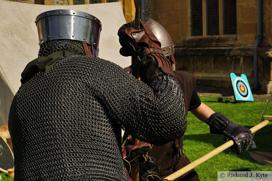 Quarterstaff Fight, "Daenu Broedr" Re-enactors, Evesham Medieval Market 2020
