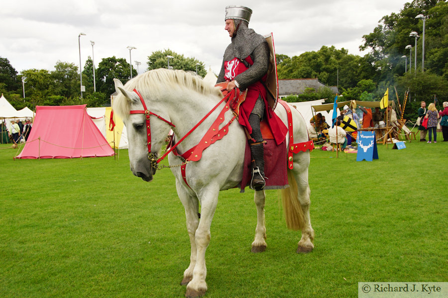 "Simon de Montfort" on horseback, Battle of Evesham Re-enactment 2021