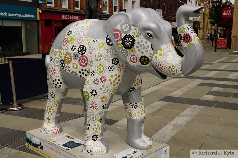 Elephant 9 : "Silverella", Worcester Big Parade 2021
