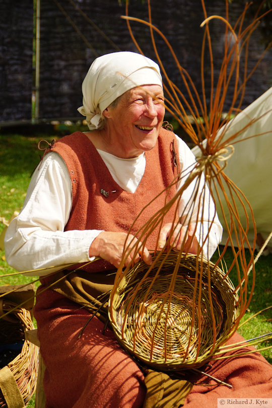 Basket Weaving, Evesham Medieval Market 2022