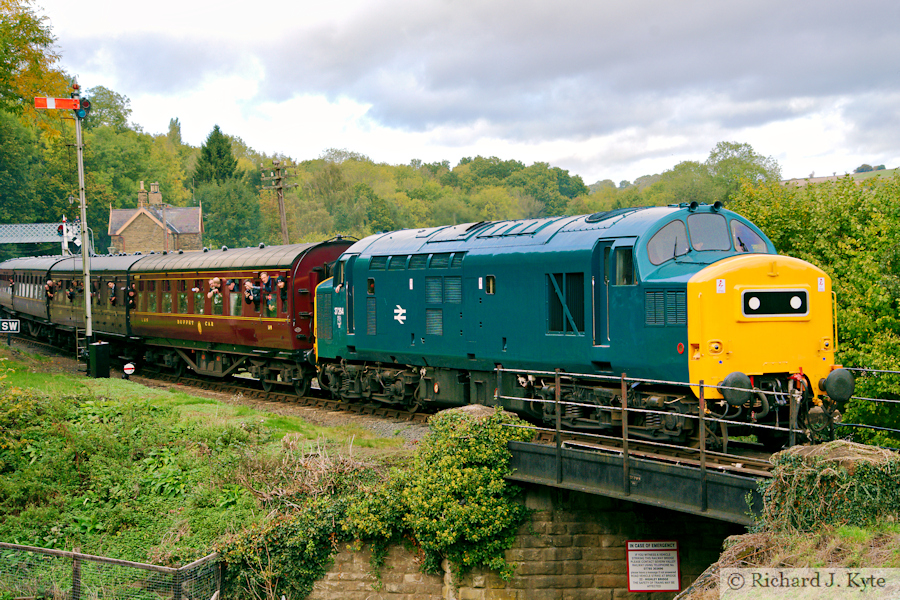 Class 37 Diesel no. 37264 departs Highley, Severn Valley Railway