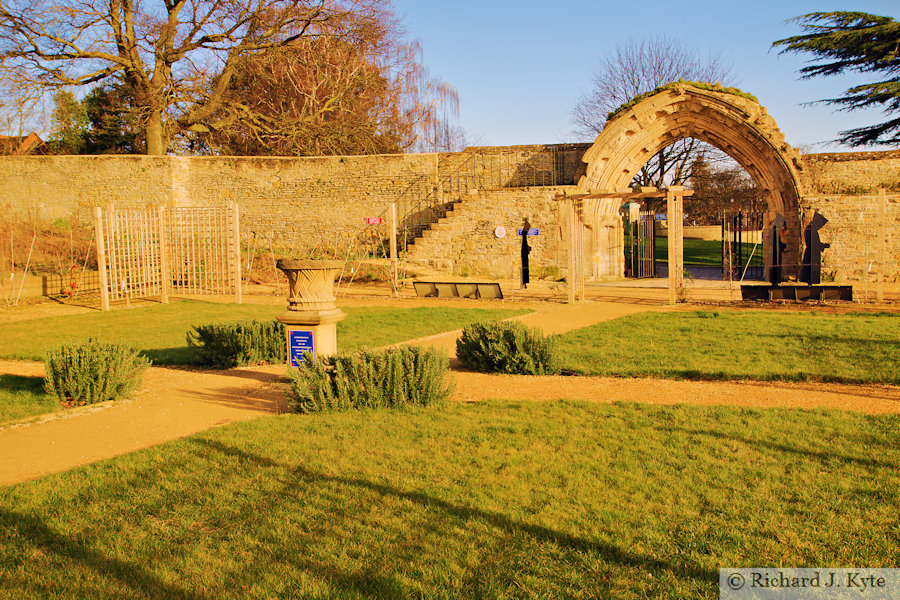 Evesham Abbey Gardens, Abbey Park, Evesham, Worcestershire