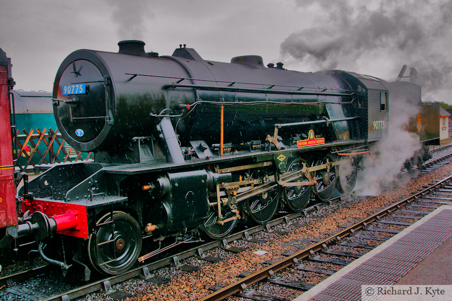 WD 2-10-0 no. 90775 ‘The Royal Norfolk Regiment’ at Weybourne, North Norfolk Railway