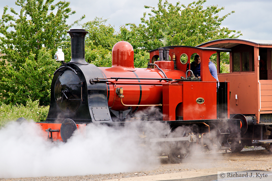 Burrows/Kerr Stuart 0-4-0WT no. 3063 "Willy the Well Tank" at Winchcombe, Gloucestershire Warwickshire Railway "Cotswold Festival of Steam" 2025