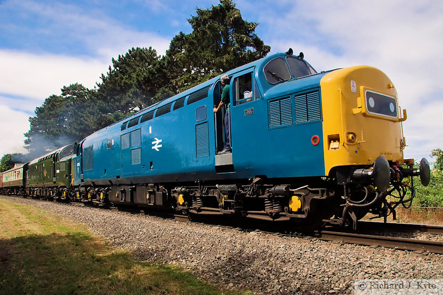 Class 47 Diesels nos 37215 and D6949 depart Gotherington, Gloucestershire Warwickshire Railway 