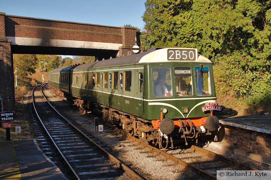 The Class 117 DMU arrives at Winchcombe heading for Toddington, Gloucestershire Warwickshire Railway "Autumn Showcase"