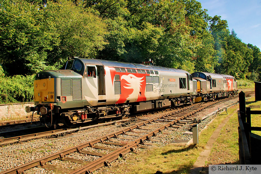 37510 "Orion" & 37884 "Cepheus" run round at Parkend, Dean Forest Railway Diesel Gala 2024