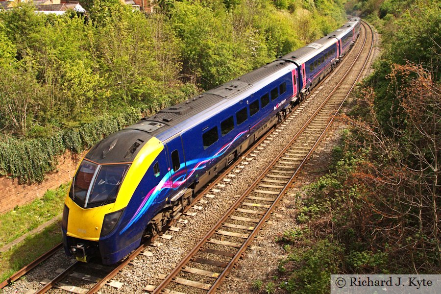 First Great Western Trains Class 180 DMU no. 180104 departs Evesham