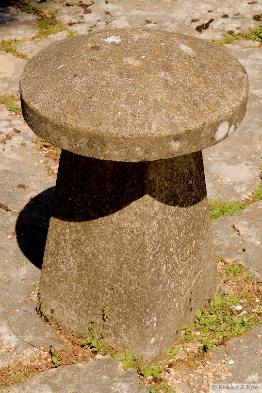 Ornament, The Rose Walk, Nuffield Place, Oxfordshire