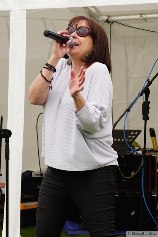 Debbie Parry, Sax Appeal, Cropthorne Walkabout 2024