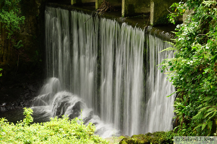 Waterfall Bridge, Bodnant Garden