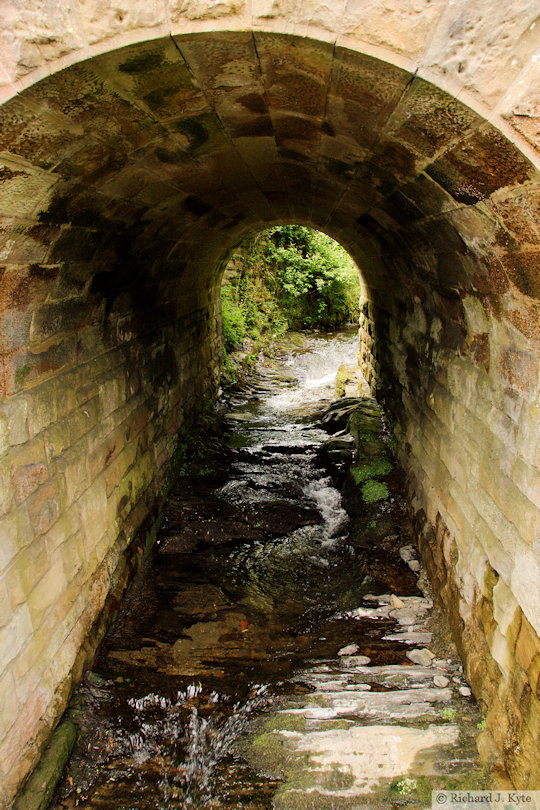 Culvert, Berwyn, Denbighshire