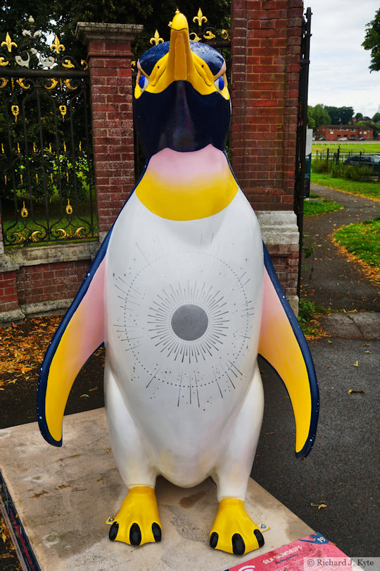 Penguin 19: "Silk Snowdrops", Waddle of Worcester 2024