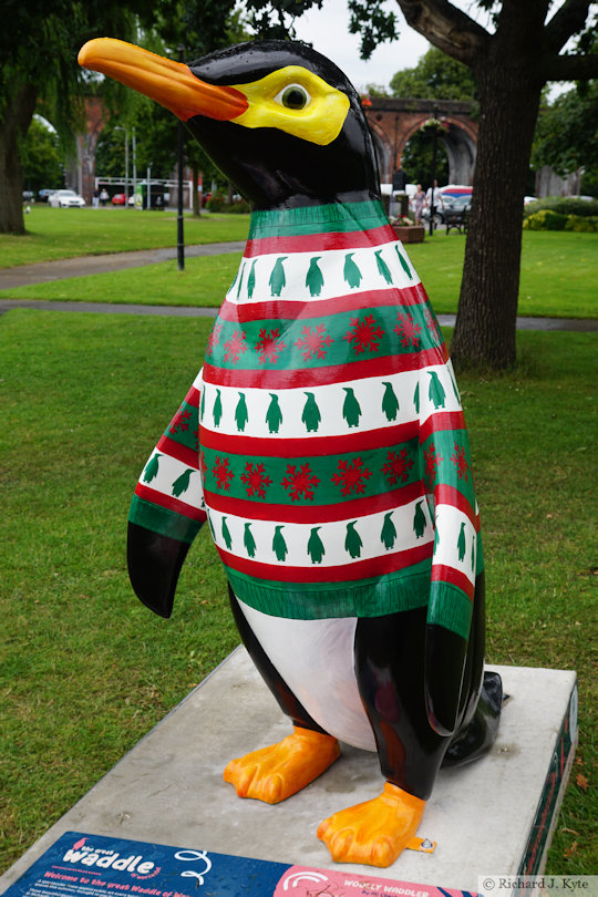 Penguin 25: "Woolly Waddler", Waddle of Worcester 2024