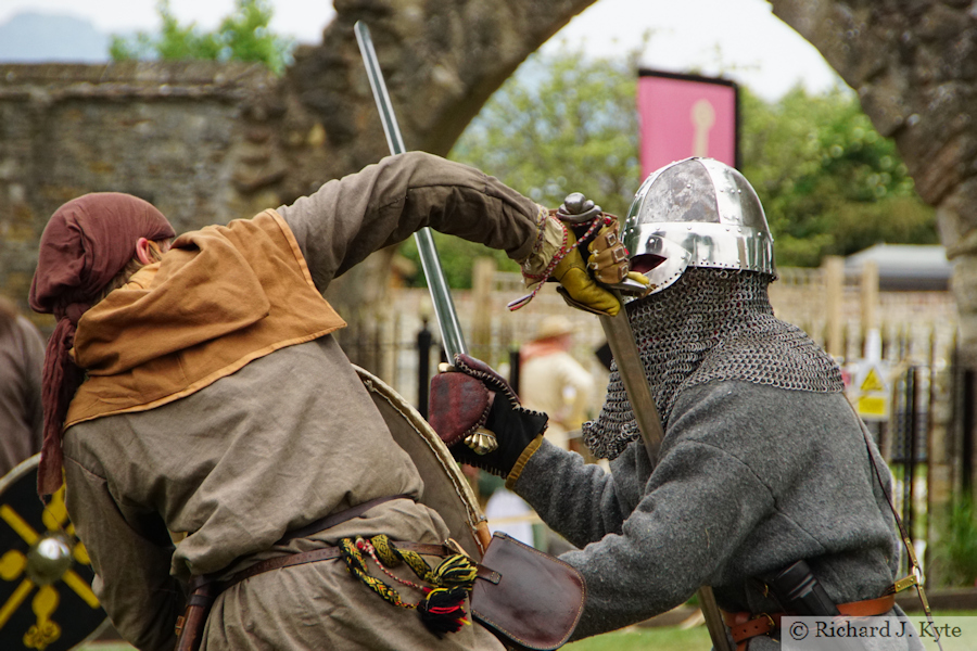 Viking Sword Fight, Evesham Medieval Market 2025